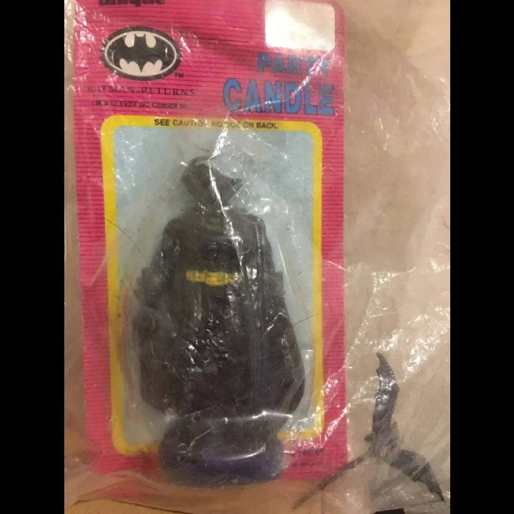 Batman 1992 DC COMICS BATMAN RETURNS MOVIE PARTY CANDLE VERY RARE- MUST READ